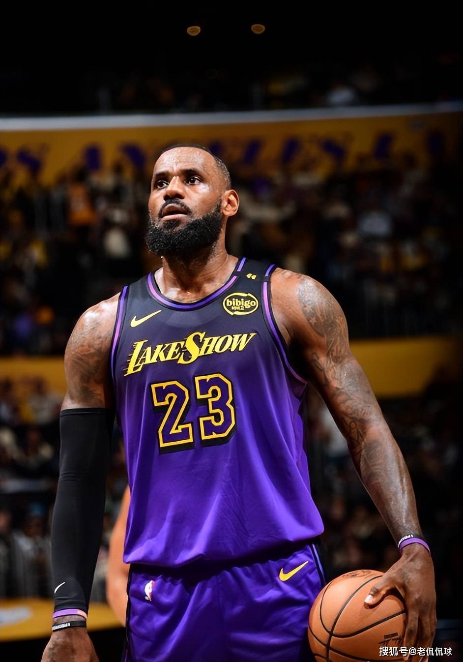 开云体育平台首页包含詹姆斯新星比赛规则变更表现突出，RNG前途光明！赛场气氛高涨的词条