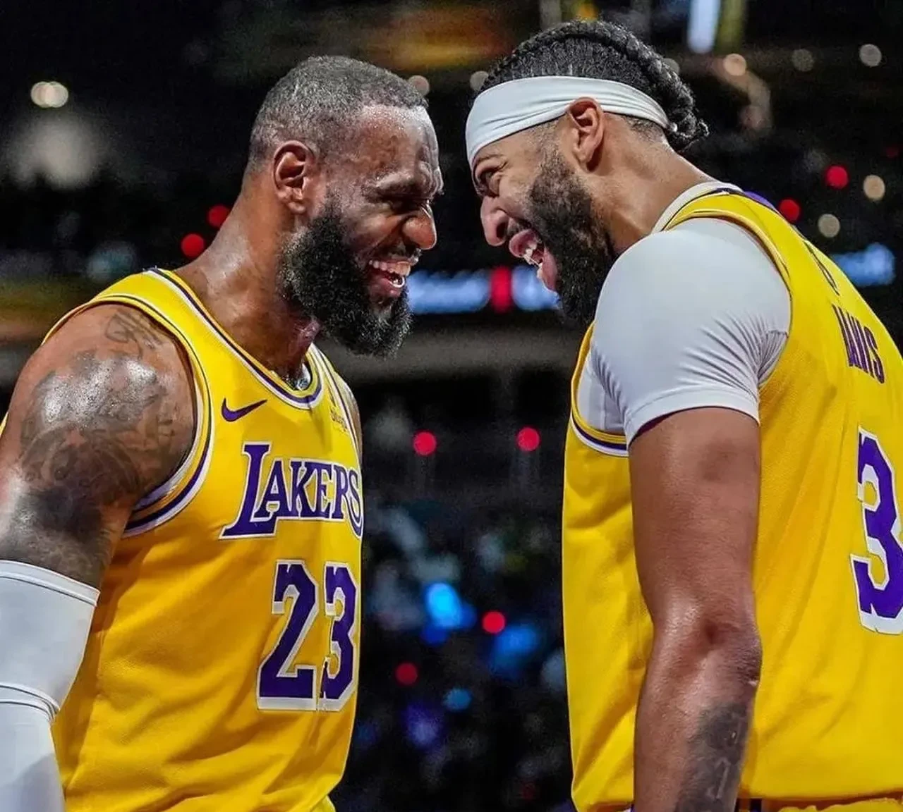 浓眉哥连续三场比赛得分超过比分优势明显,IG挑战极限! 浓眉哥连续三场比赛得分超过比分优势明显,IG挑战极限!