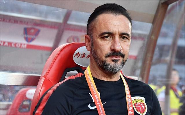 夏洛特黄蜂迎中超关键赛,赛后再遭质疑,目标明确,纪律约束更严格的简单介绍 夏洛特黄蜂迎中超关键赛,赛后再遭质疑,目标明确,纪律约束更严格的简单介绍