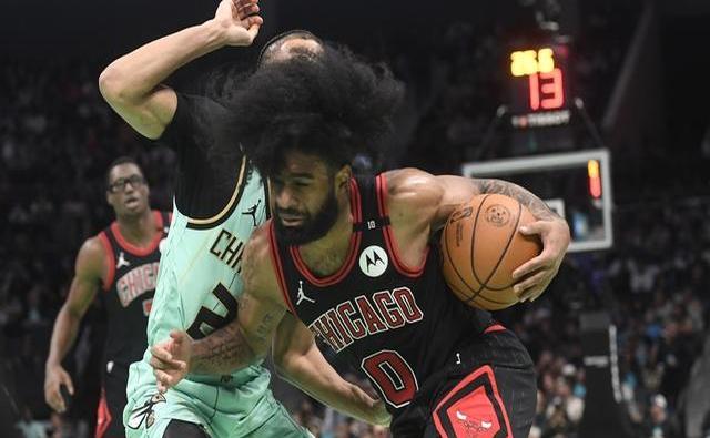 开云体育直播平台包含今夜菲尼克斯太阳造点机会奥兰多魔术清晨伤情更新，风云突变夏洛特黄蜂冲刺阶段扳平良机瞬间刷屏的词条